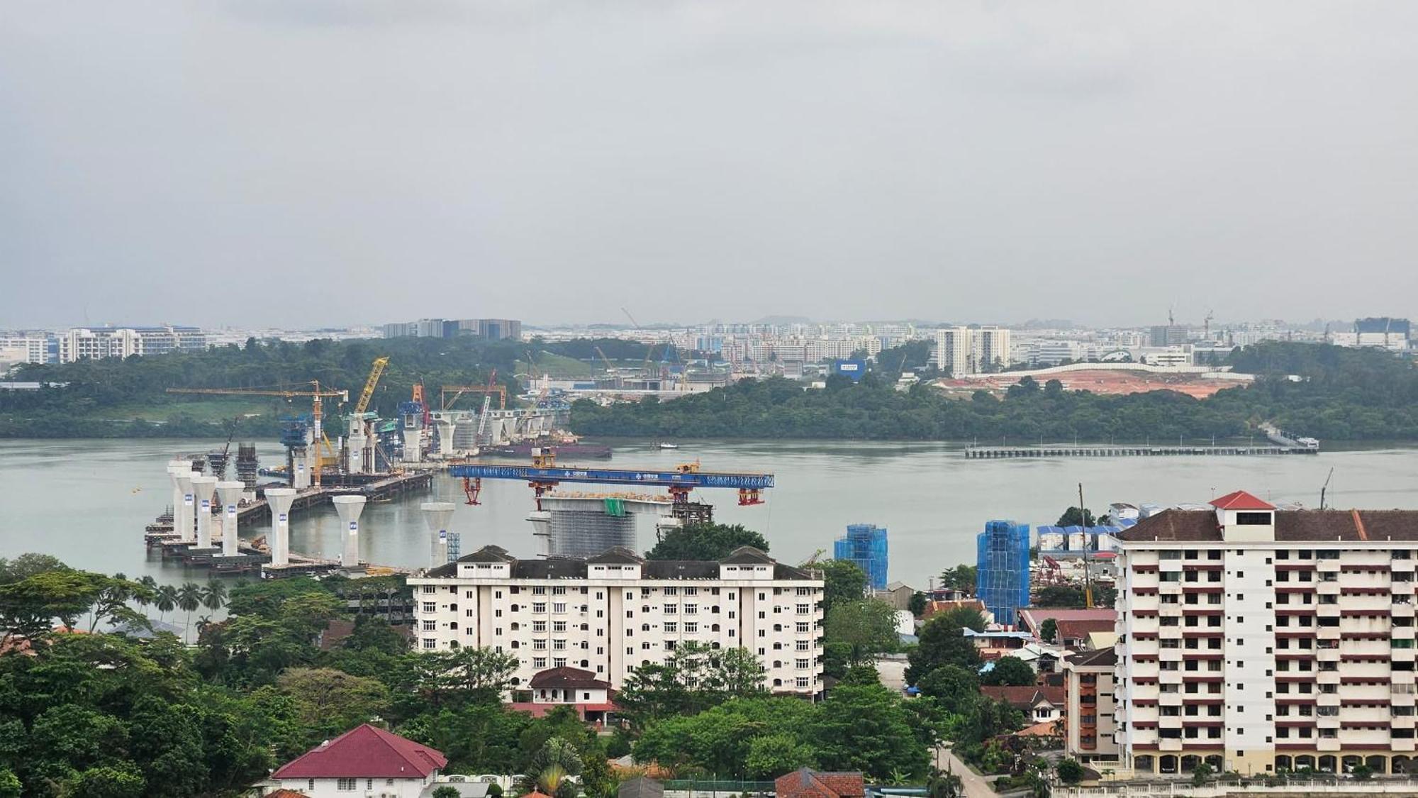 Paragon Suites Studios With Private Jacuzzi Near Ciq Rts Johor Bahru Buitenkant foto