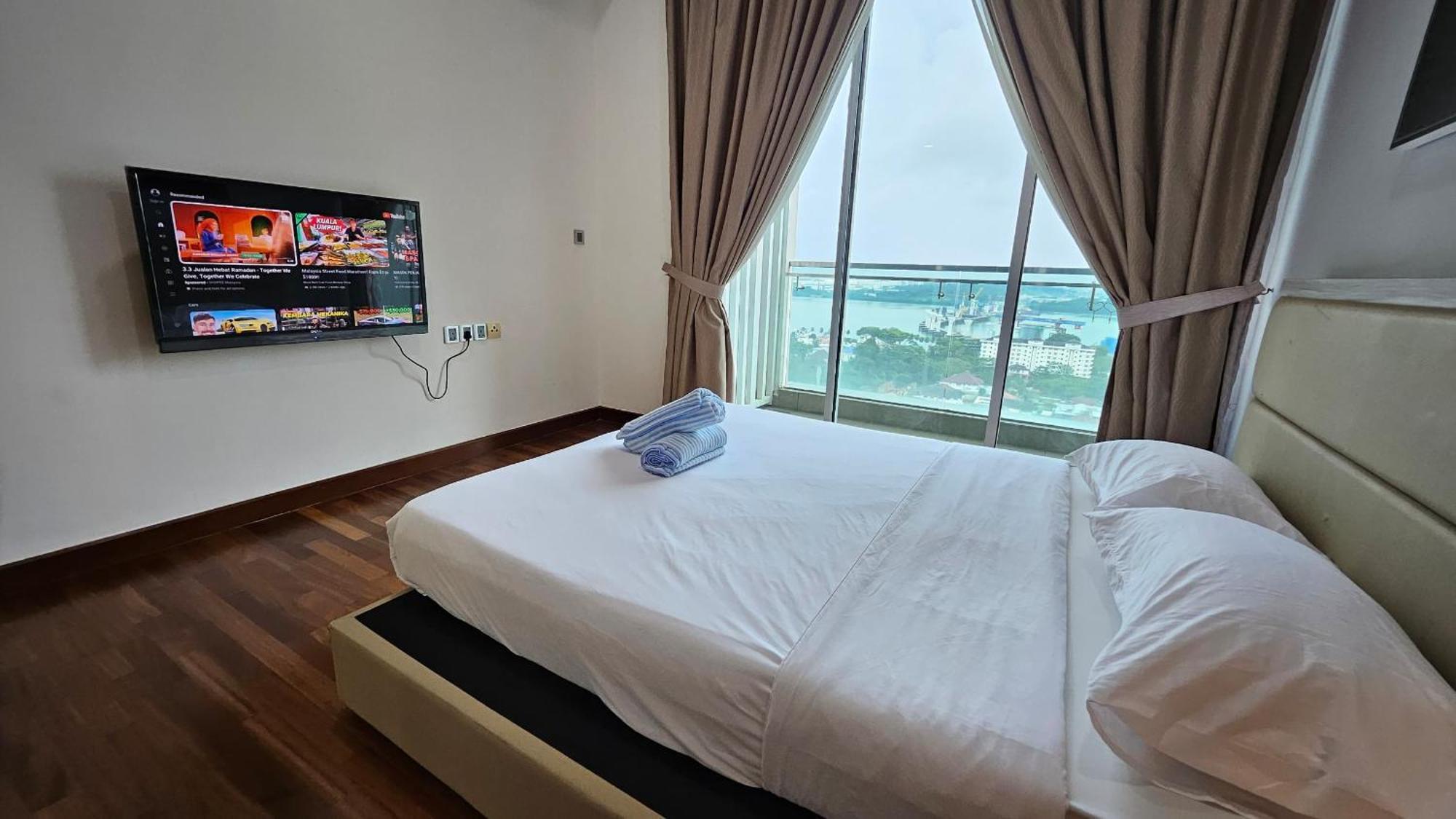 Paragon Suites Studios With Private Jacuzzi Near Ciq Rts Johor Bahru Buitenkant foto