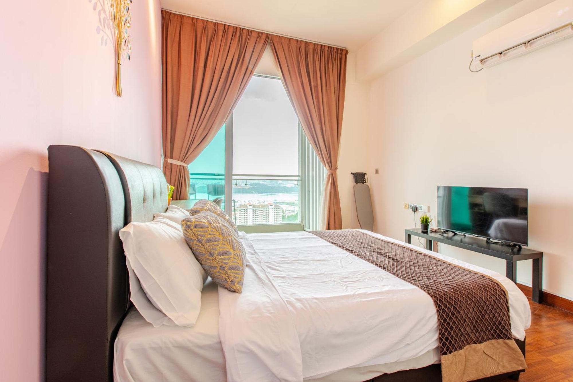 Paragon Suites Studios With Private Jacuzzi Near Ciq Rts Johor Bahru Buitenkant foto