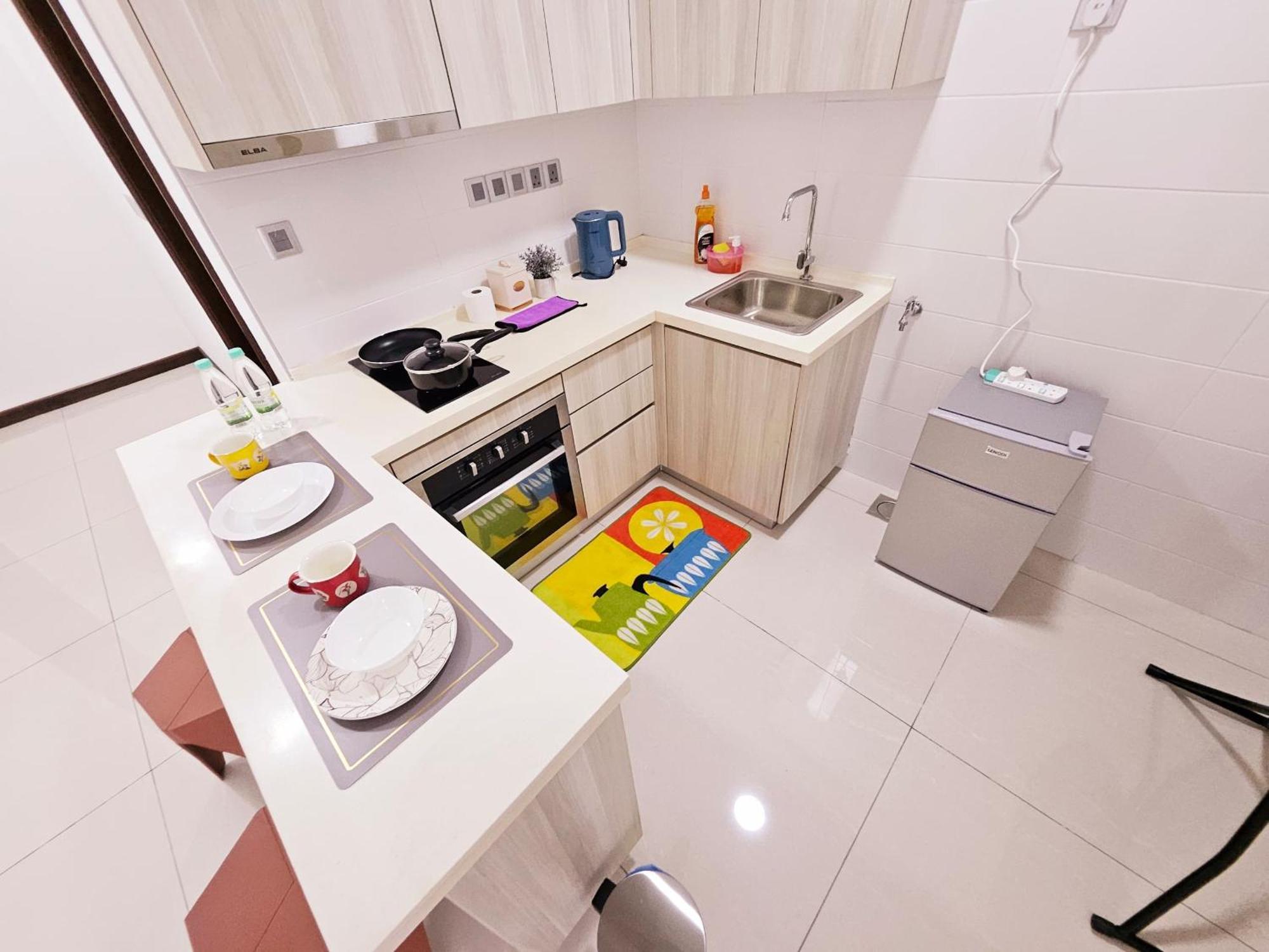 Paragon Suites Studios With Private Jacuzzi Near Ciq Rts Johor Bahru Buitenkant foto